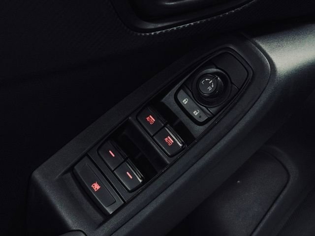 Used 2025 Subaru Crosstrek 2.0i Premium AWD/4WD image 14