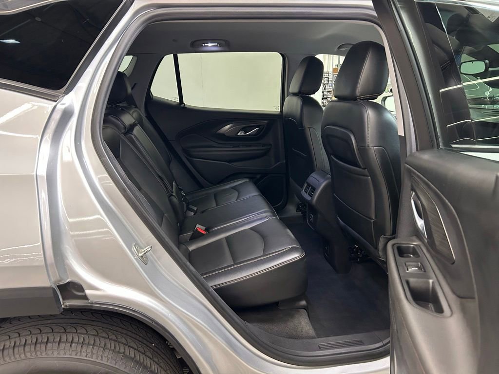 Used 2021 GMC Terrain SLT FWD image 10