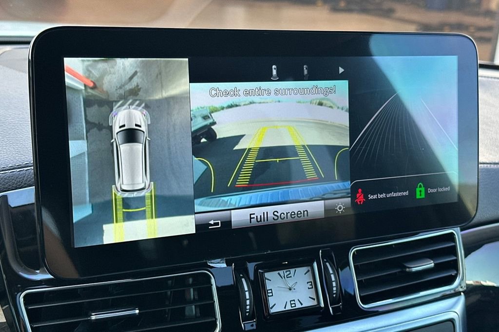 Used 2016 Mercedes-Benz GL 550 4MATIC image 23