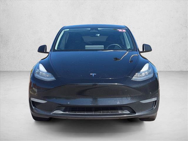 Used 2022 Tesla Model Y Long Range AWD/4WD image 2