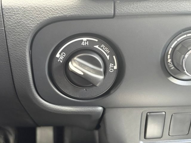 New 2027 Nissan Frontier S AWD/4WD image 22