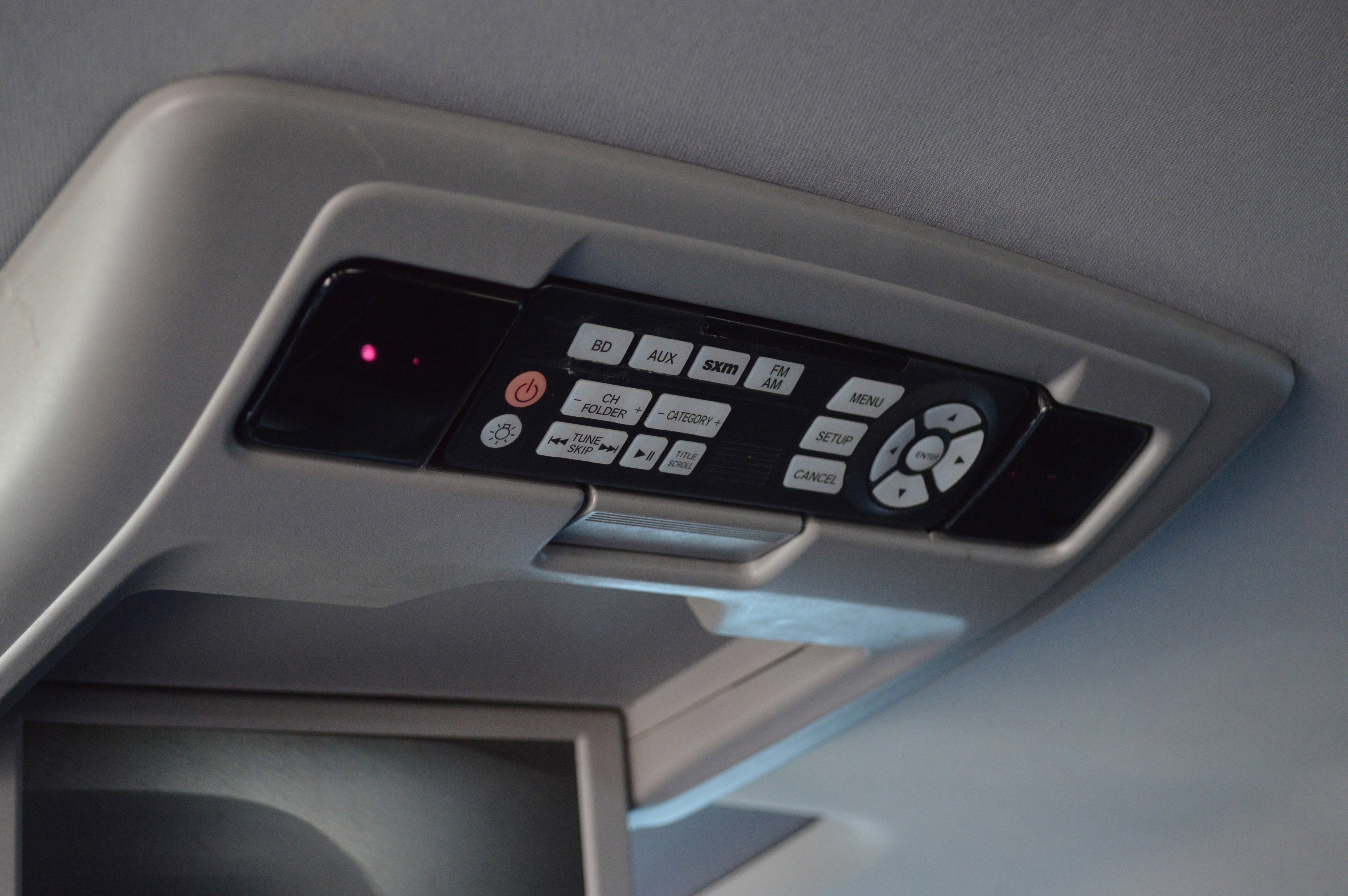 Used 2017 Honda Pilot Touring image 33