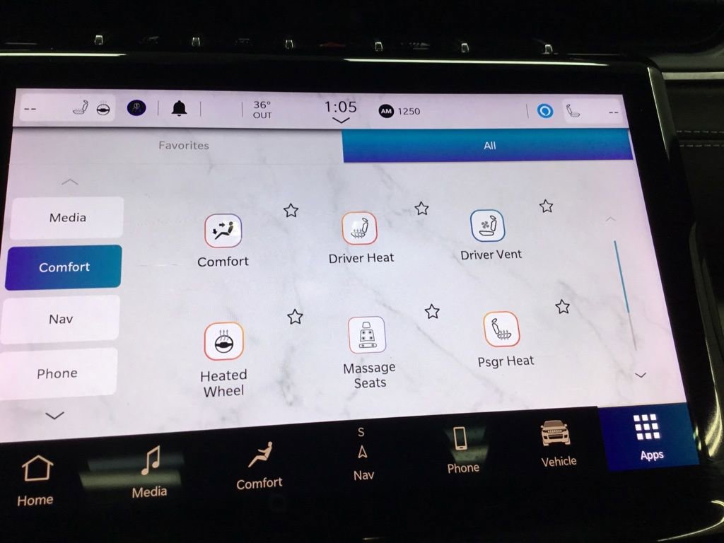 Used 2021 Jeep Grand Cherokee L Overland w/ Luxury Tech Group IV image 32