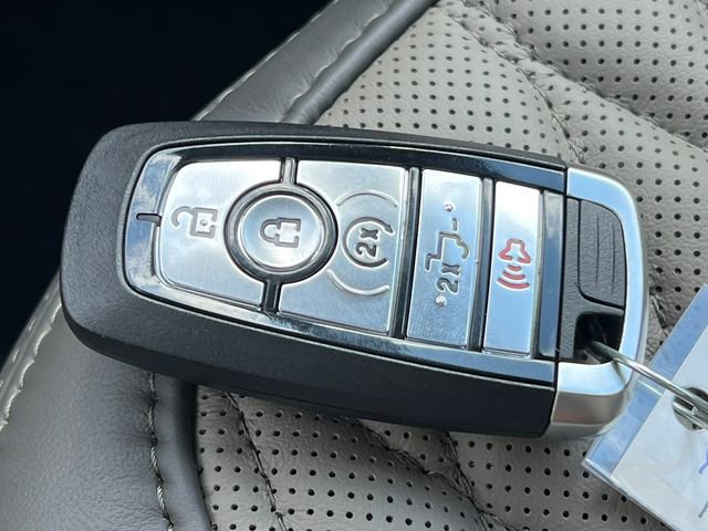 New 2026 Ford F450 Platinum w/ Platinum Plus Package image 52