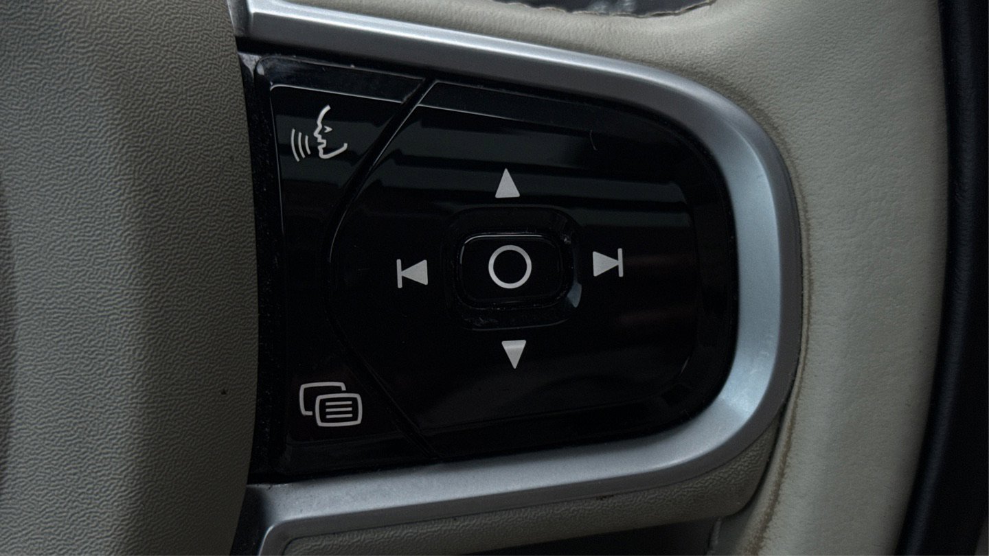 Used 2020 Volvo XC90 T6 Inscription w/ Protection Package Premier image 35