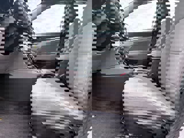 Used 2020 Hyundai Elantra SEL image 18