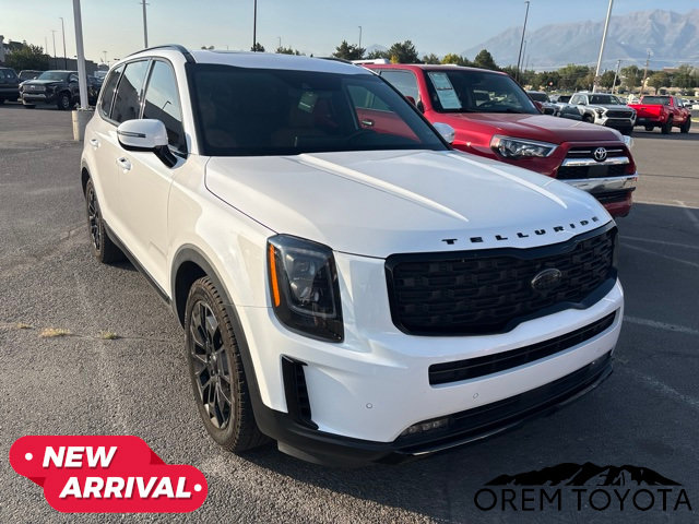 Used 2021 Kia Telluride SX w/ Nightfall Edition Package AWD/4WD image 16