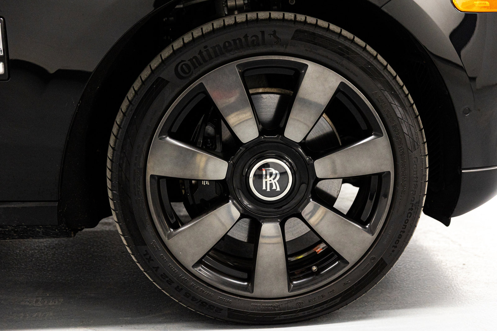 Certified 2024 Rolls-Royce Cullinan image 22