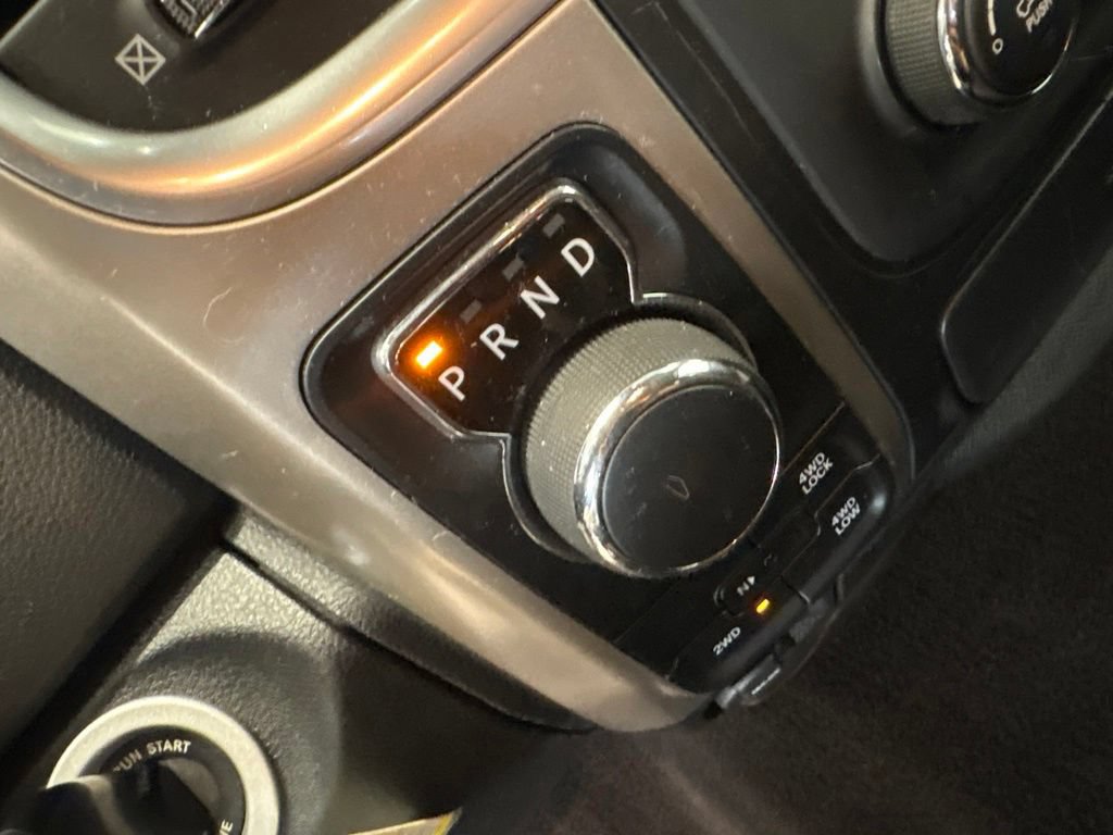 Used 2019 RAM 1500 Classic Warlock AWD/4WD image 16