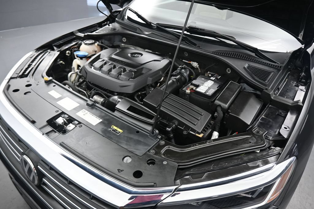 Used 2020 Volkswagen Passat 2.0T R-Line FWD image 52
