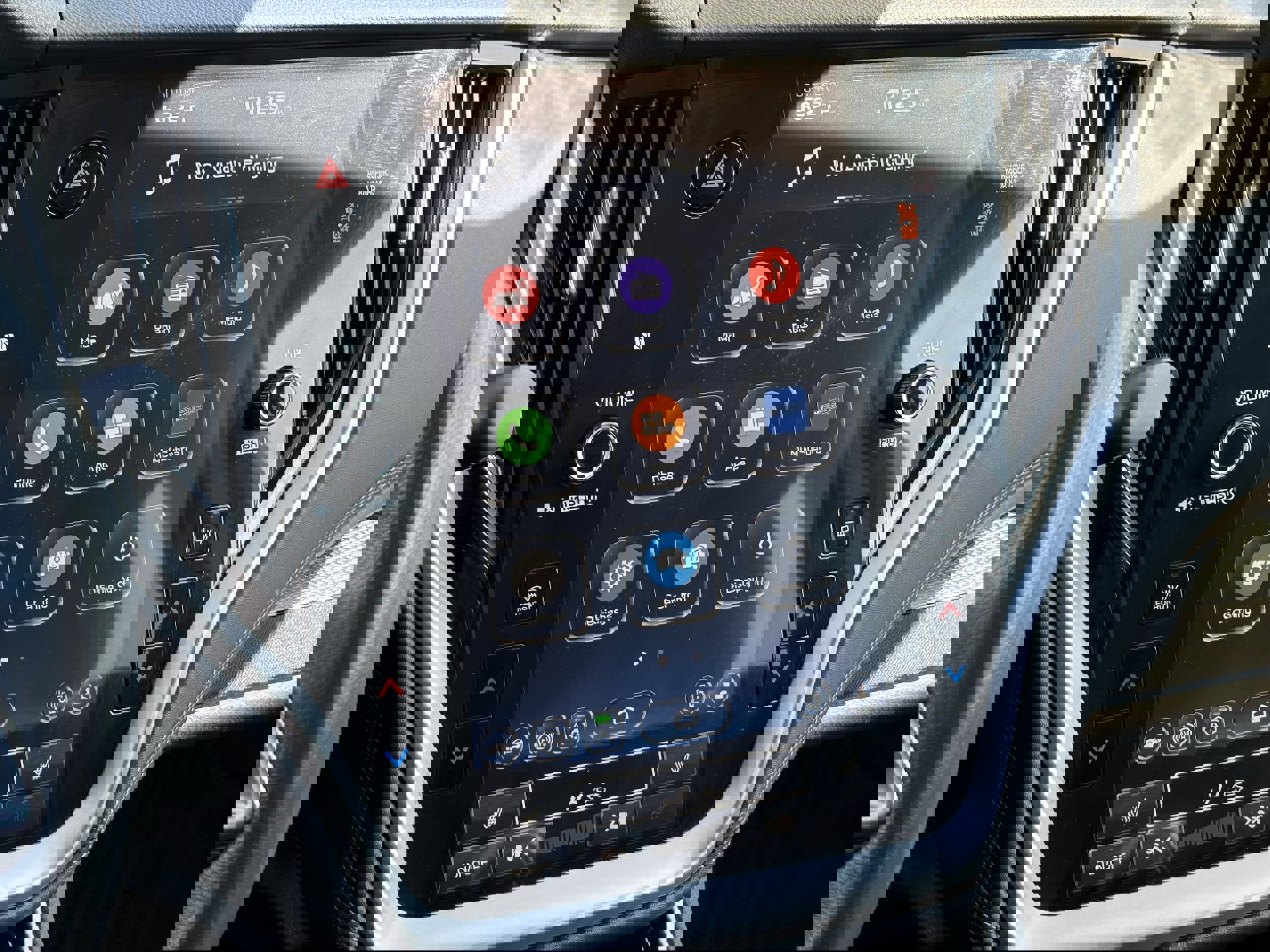 Used 2025 Subaru Outback Premium image 22