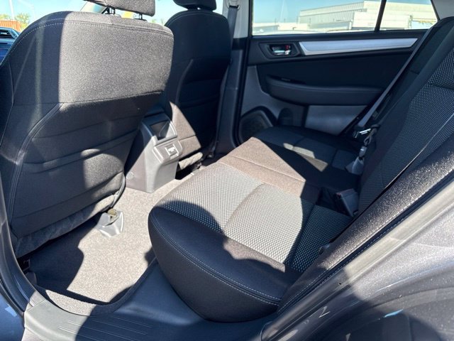 Used 2018 Subaru Outback 2.5i Premium AWD/4WD image 26