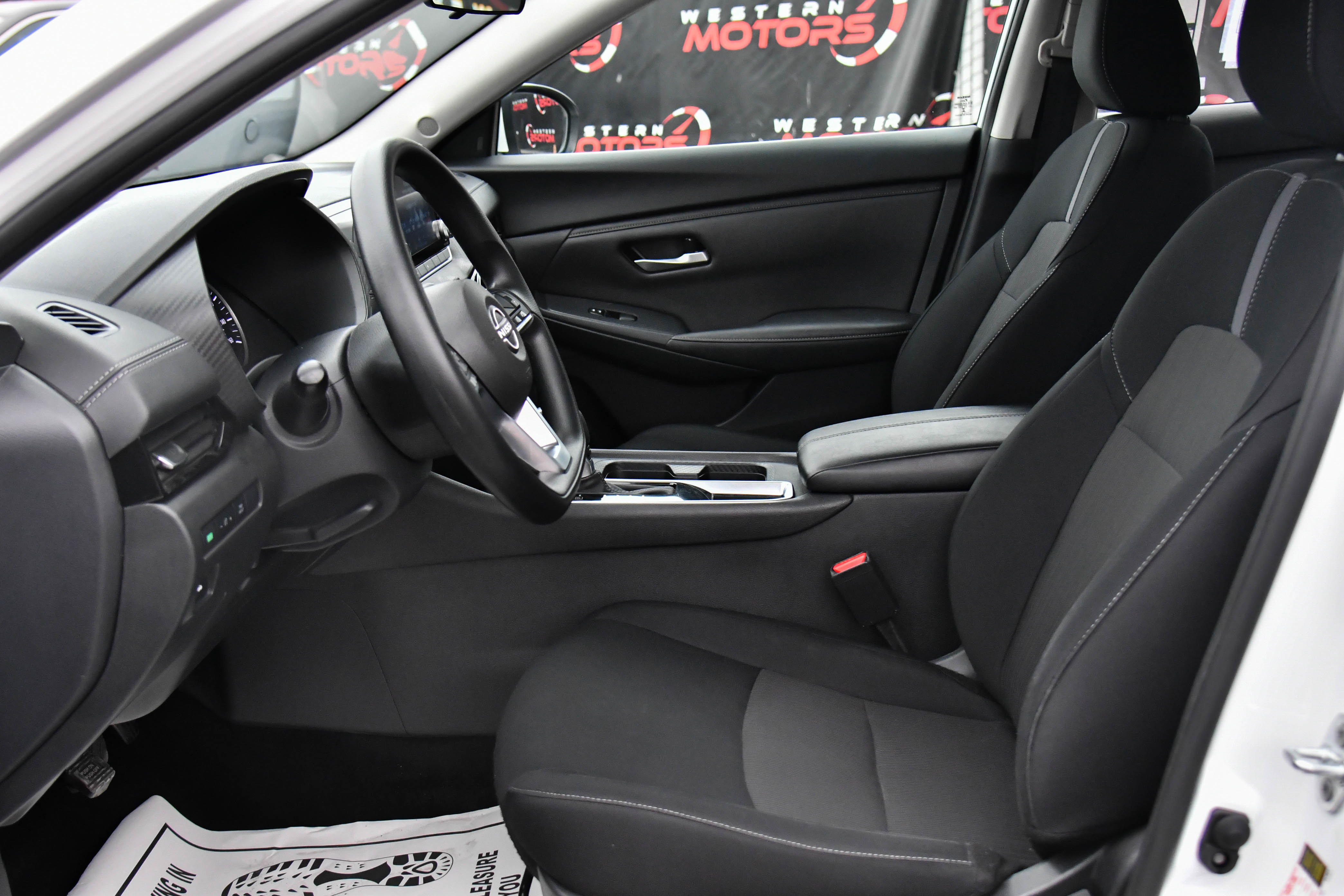 Used 2024 Nissan Sentra SV image 16