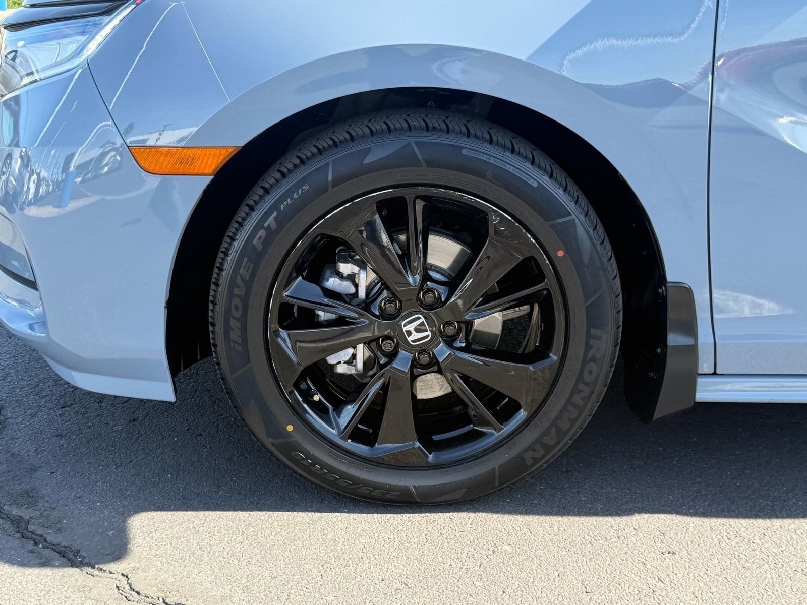Used 2024 Honda Odyssey Sport image 11
