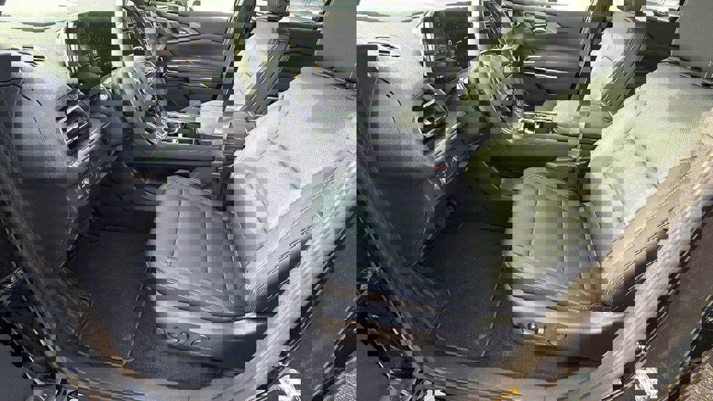 New 2026 Chevrolet Traverse LT w/ Driver Confidence Package image 13