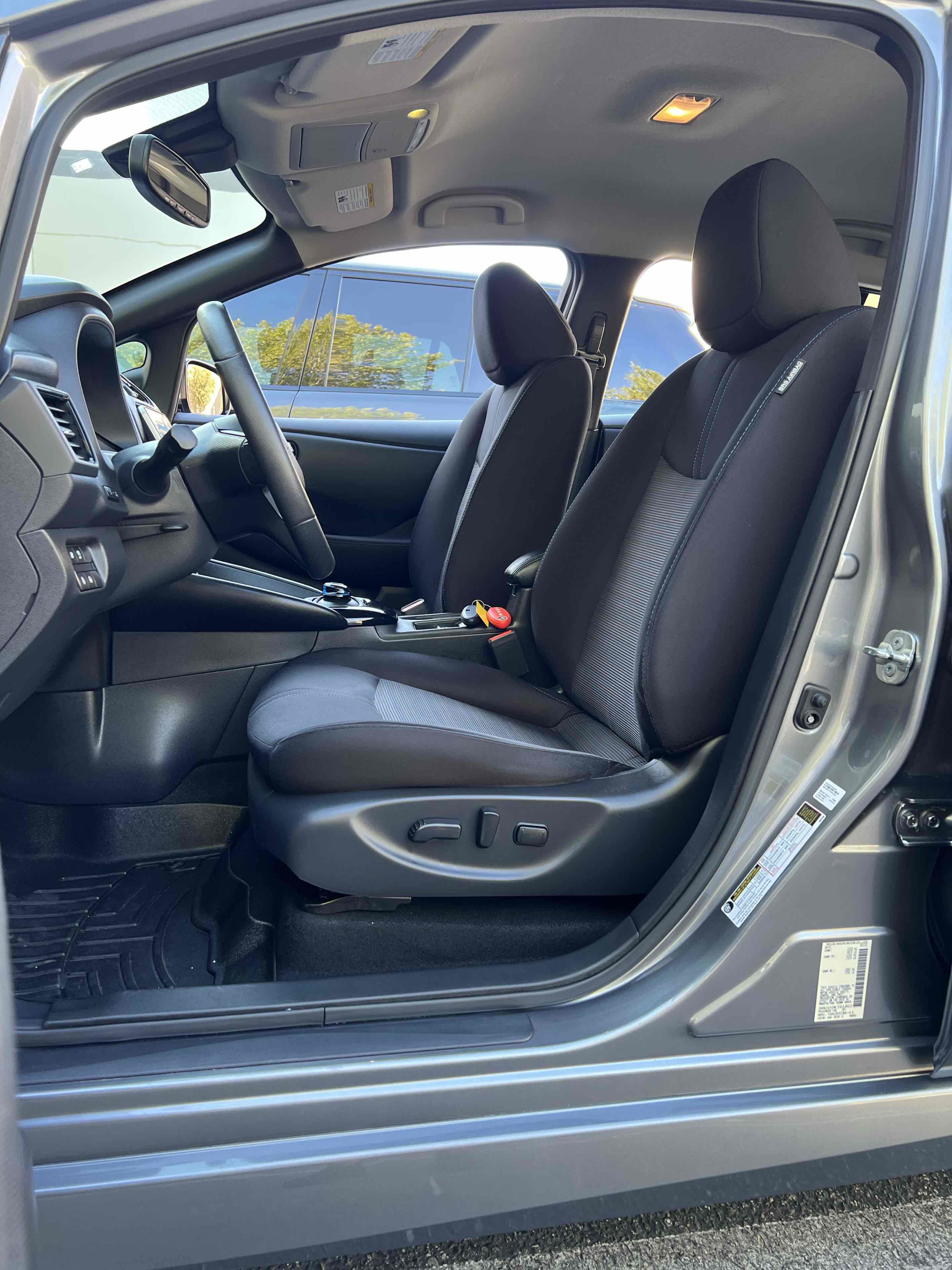 Used 2022 Nissan Leaf SV Plus w/ Protection Package FWD image 16