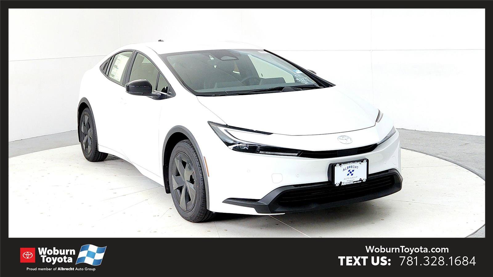 New 2026 Toyota Prius LE image 1