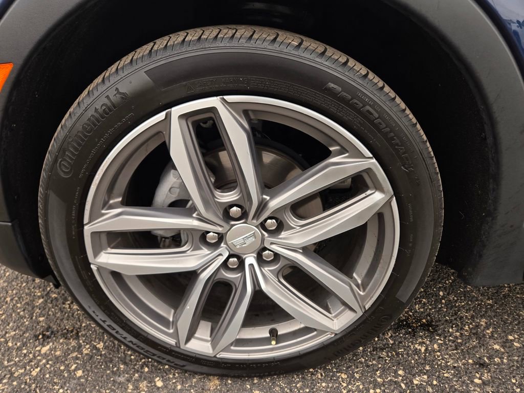 Used 2020 Cadillac XT4 Sport w/ Technology Package FWD image 47