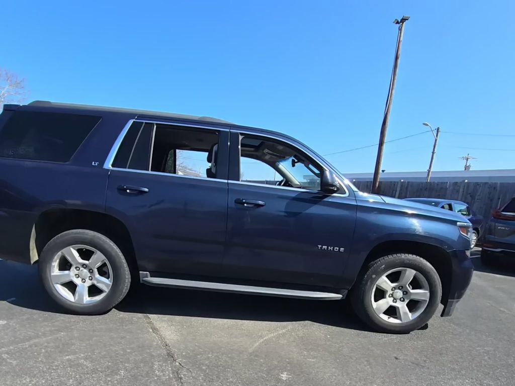 Used 2017 Chevrolet Tahoe LT w/ Luxury Package image 8