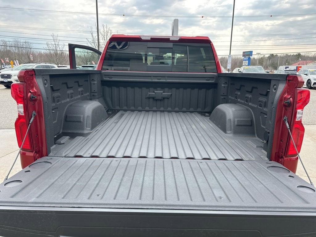 Used 2025 Chevrolet Silverado 1500 RST w/ Convenience Package II image 32