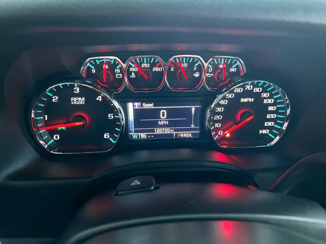 Used 2017 GMC Yukon XL SLE w/ SLE Value Package image 21