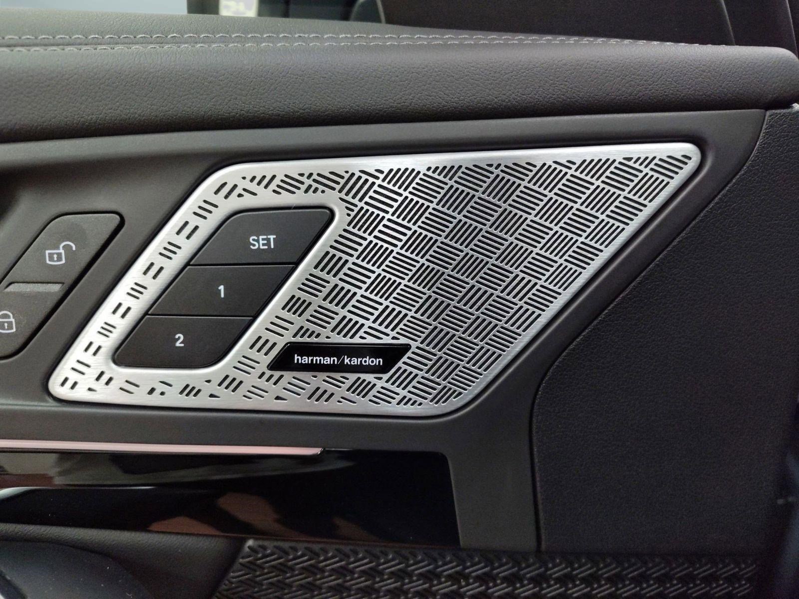 Used 2025 BMW X1 xDrive28i w/ Convenience Package image 19