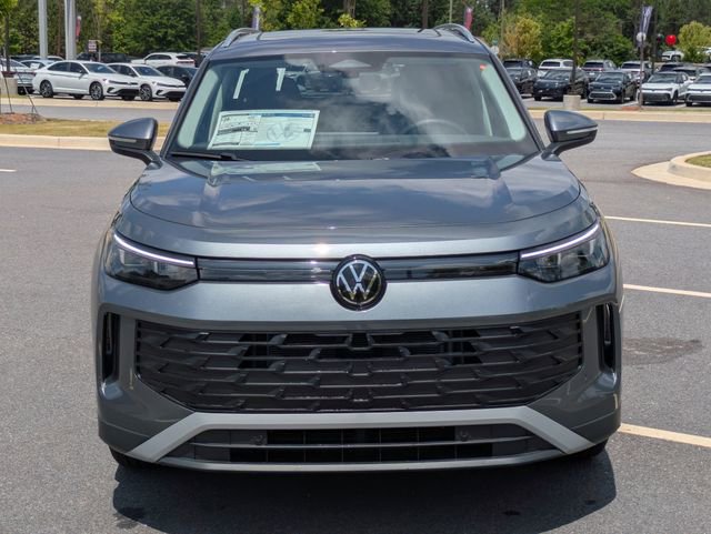 New 2026 Volkswagen Tiguan SE FWD image 9