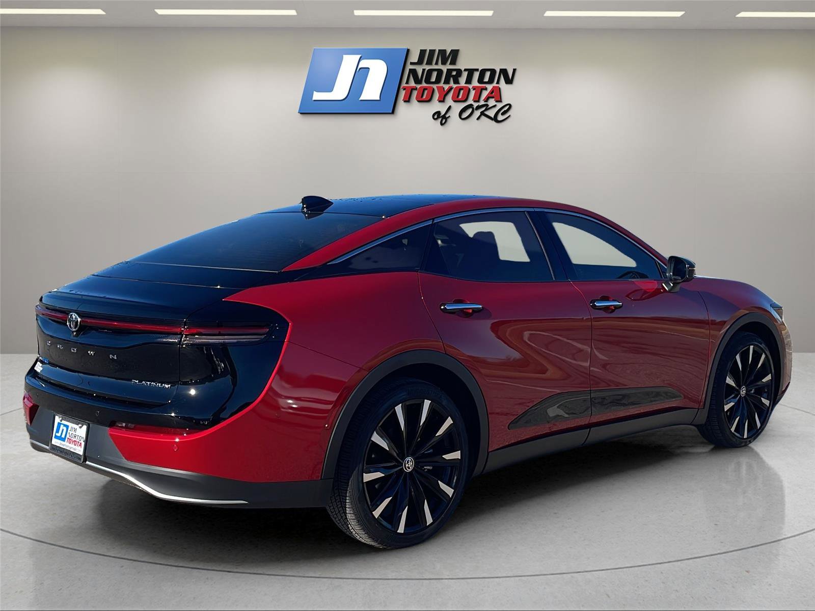Used 2024 Toyota Crown Platinum image 5