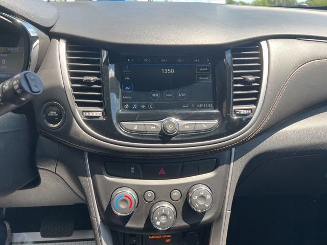 Used 2019 Chevrolet Trax LT w/ LT Convenience Package FWD image 22