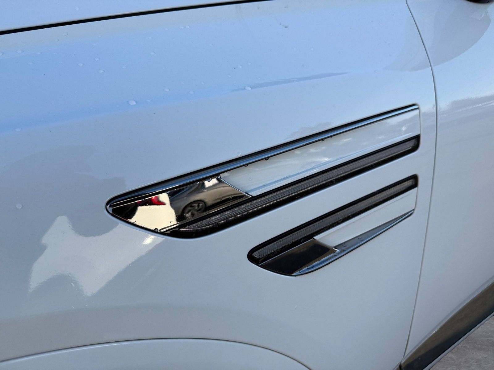 Used 2024 Genesis GV80 2.5T image 14