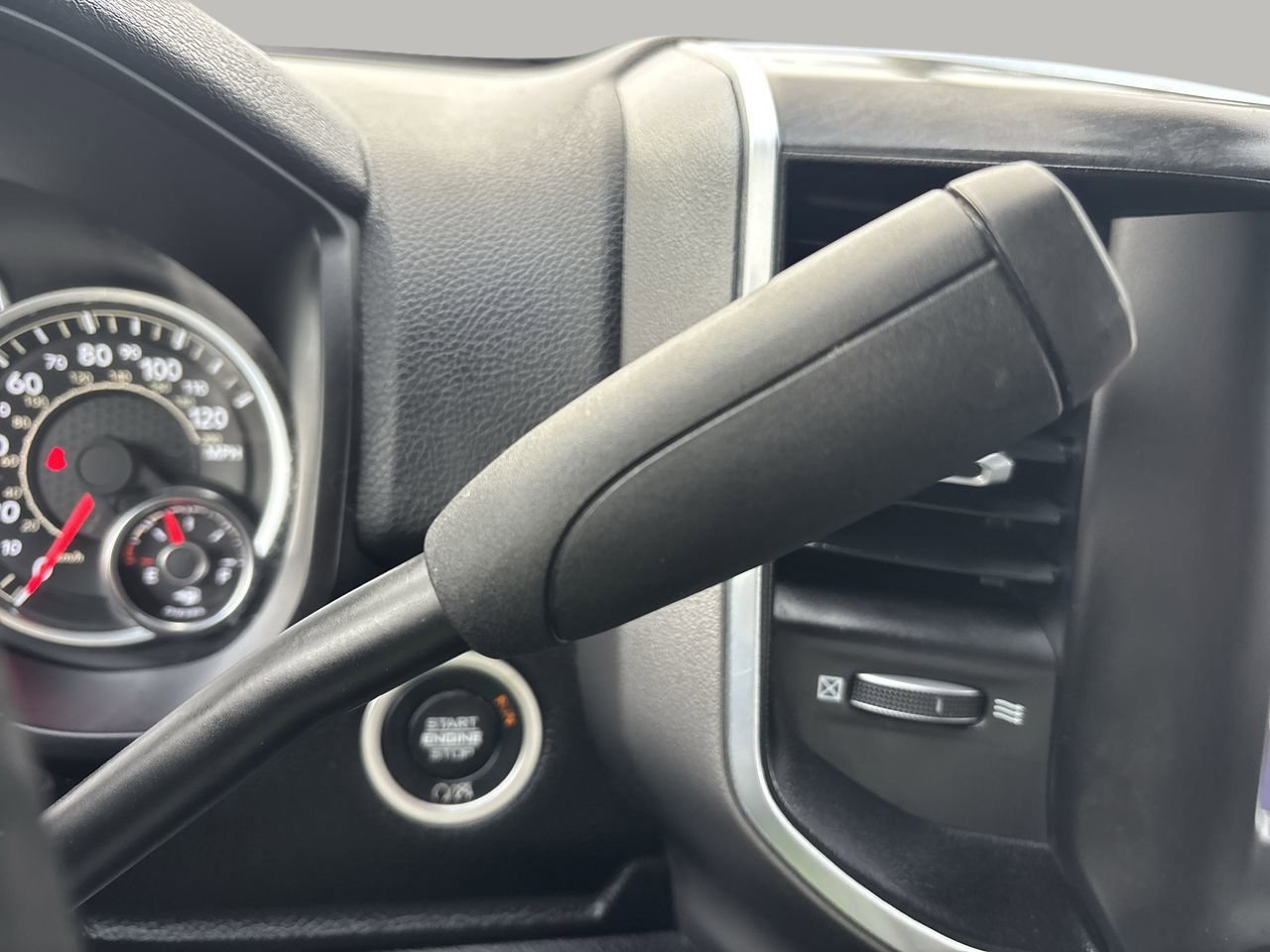 Used 2024 RAM 2500 Big Horn image 17