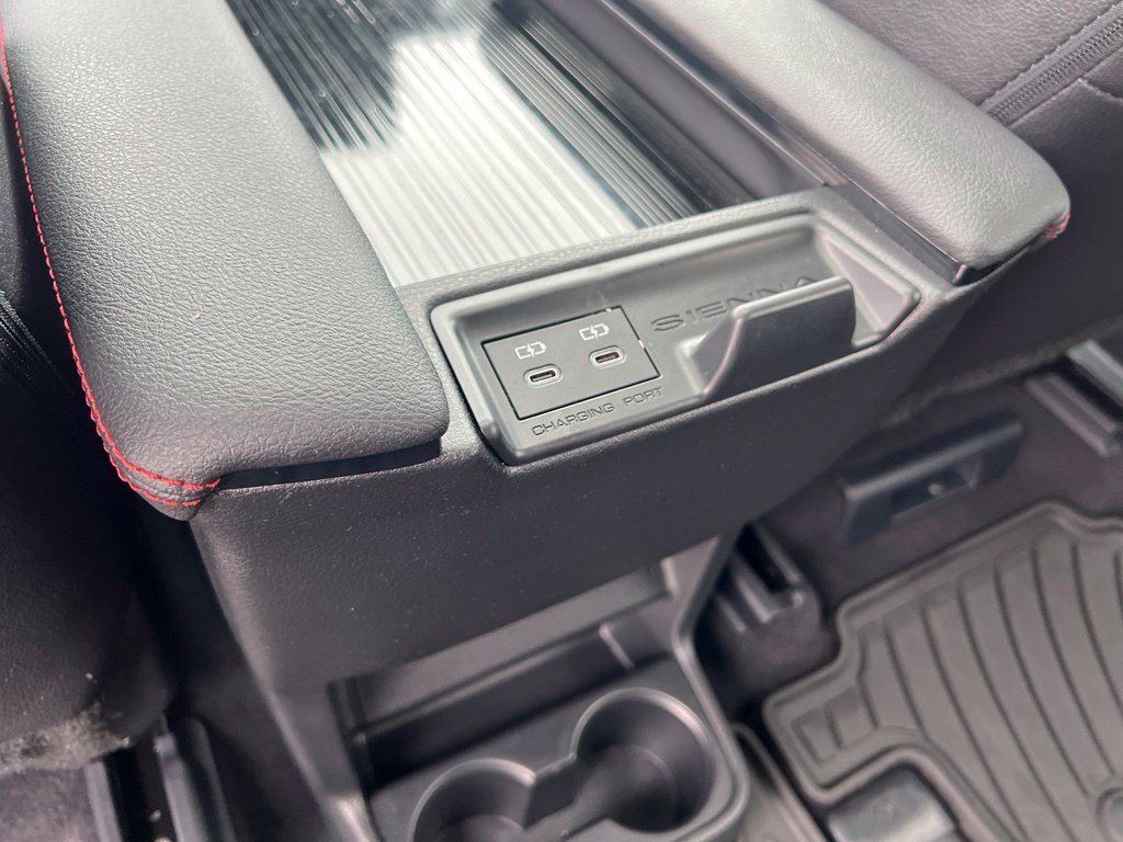 Certified 2025 Toyota Sienna XSE AWD/4WD image 20