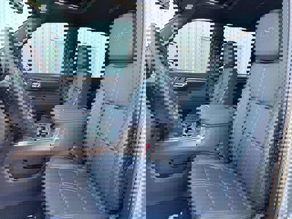 New 2026 Chevrolet Silverado 2500 High Country w/ Technology Package image 16