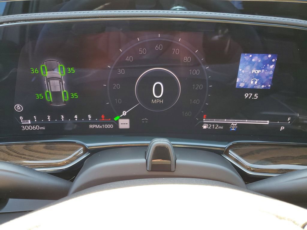 Used 2023 Cadillac Escalade Sport Platinum w/ Heavy-Duty Trailer Package image 10