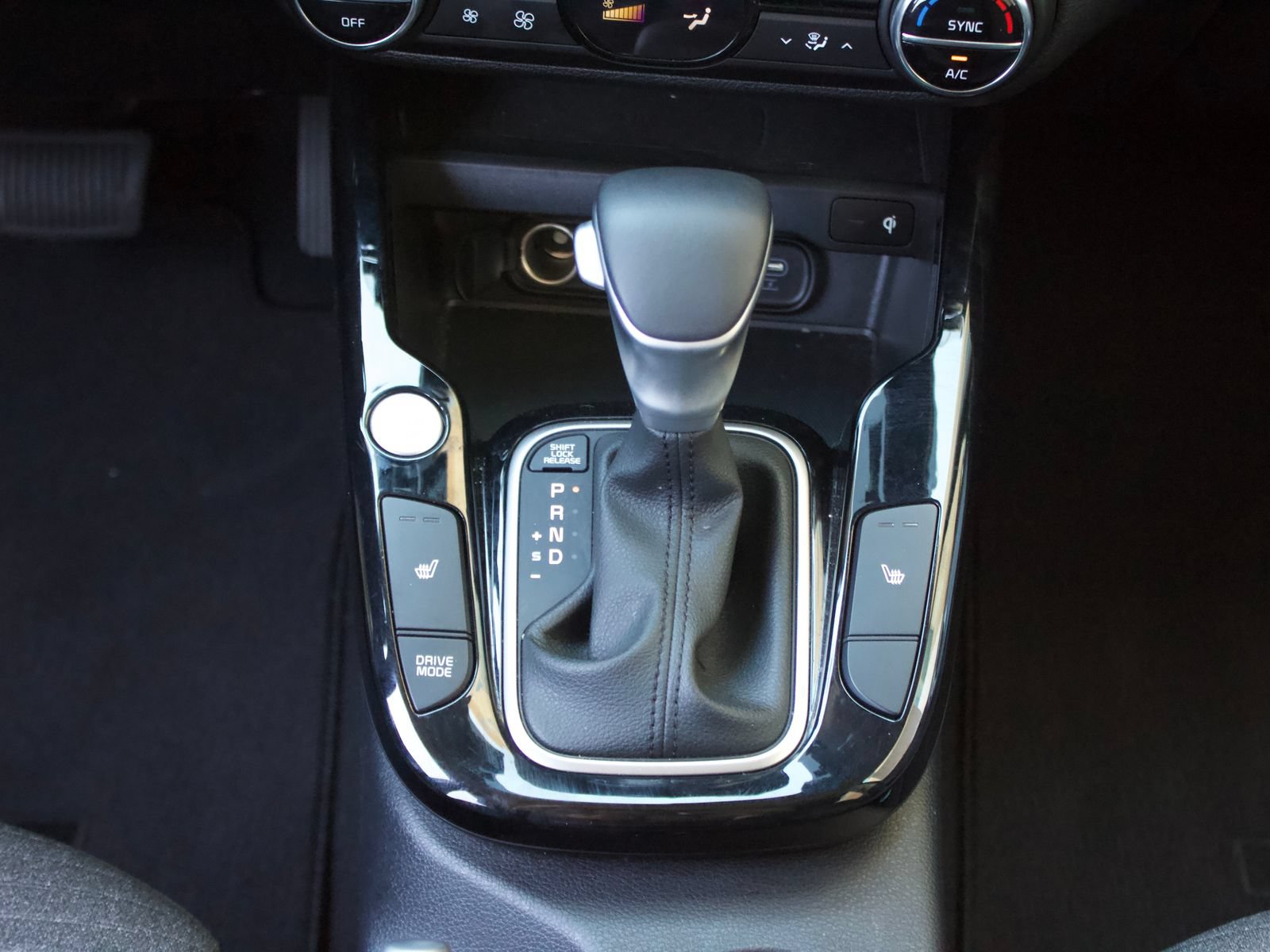 Used 2025 Kia Soul EX FWD image 20