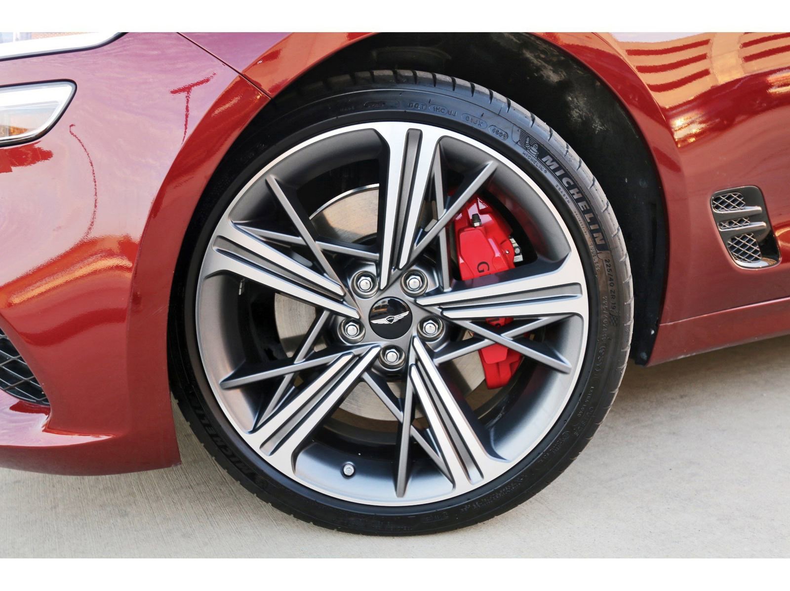 Used 2025 Genesis G70 3.3T Advanced w/ Sport Prestige Package image 33