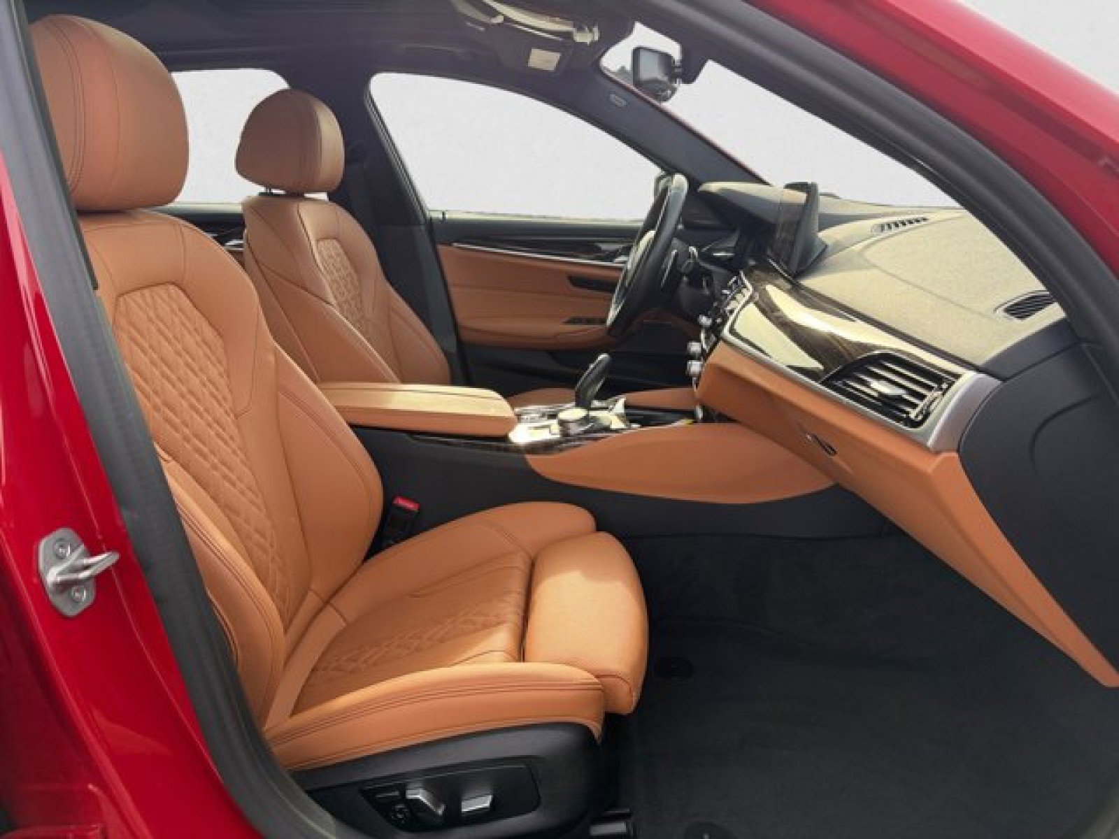 Used 2022 BMW 530i xDrive w/ M Sport Package image 20