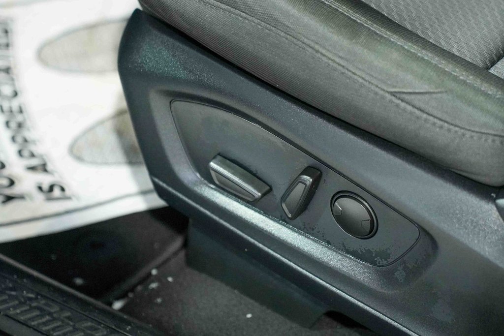 Used 2024 Ford Explorer XLT image 22