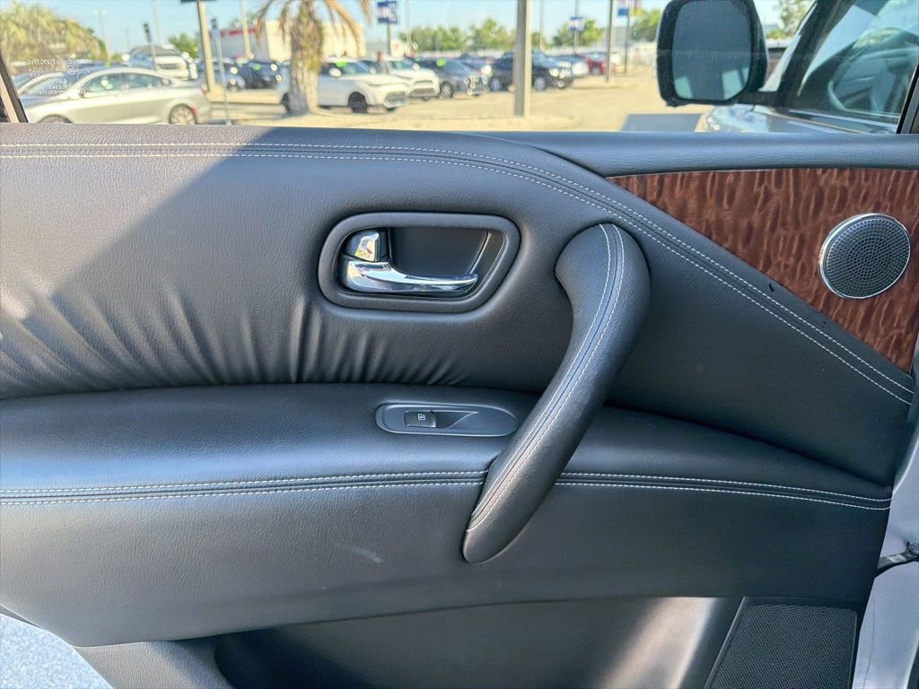 Used 2019 Nissan Armada Platinum image 10