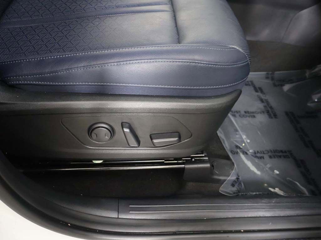 Used 2023 Kia Sorento SX Prestige w/ Panoramic Sunroof Package AWD/4WD image 39