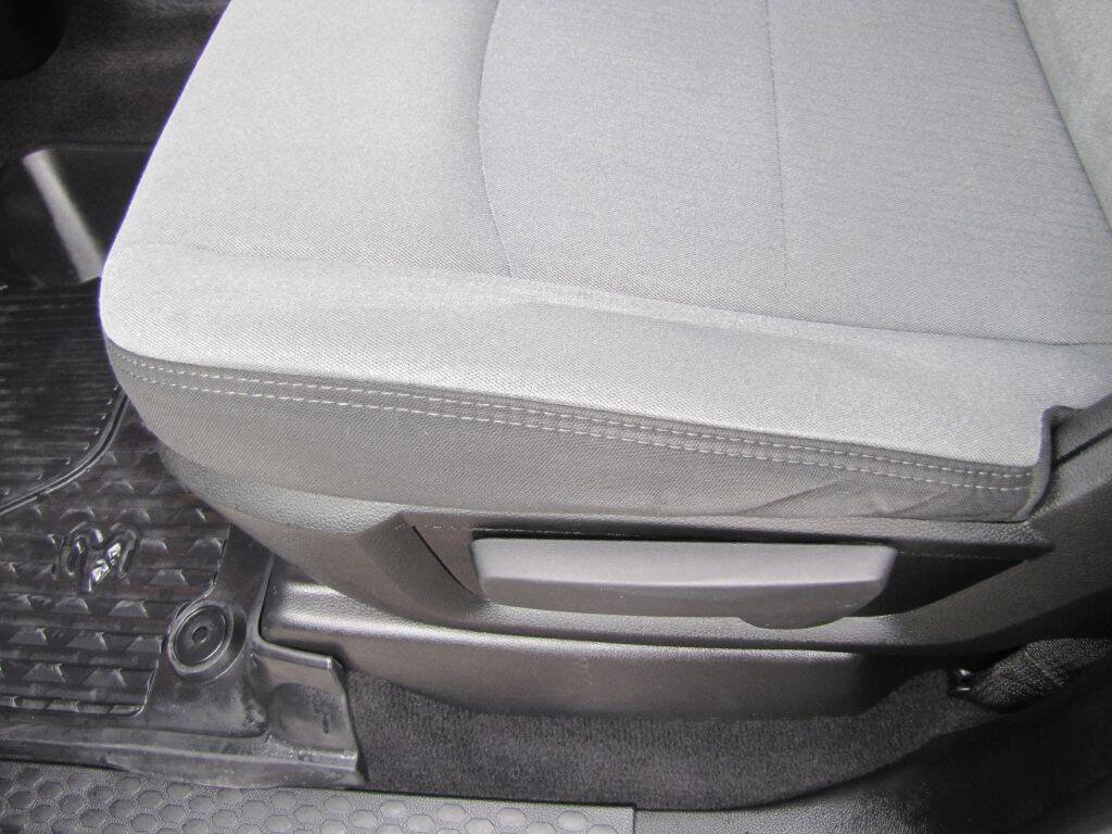 Used 2024 RAM 4500 SLT w/ Quick Order Package 2YG SLT image 22