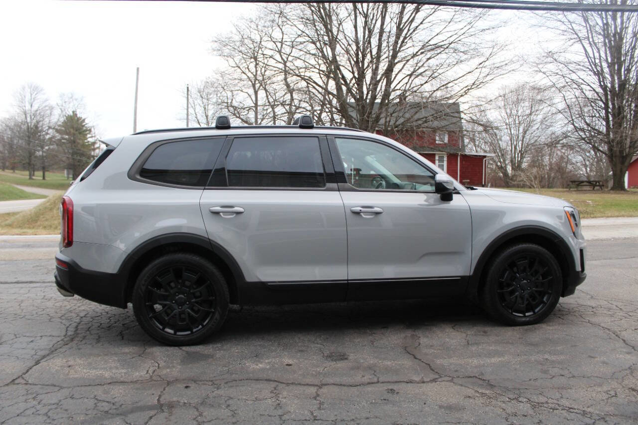 Used 2021 Kia Telluride EX w/ EX Premium Package image 11