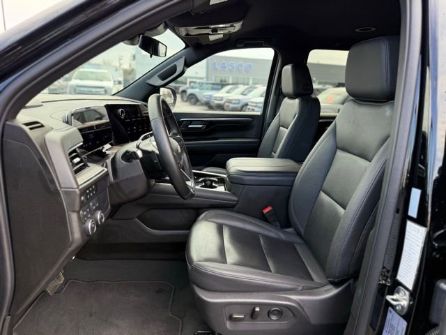 Used 2025 Chevrolet Tahoe LT image 14