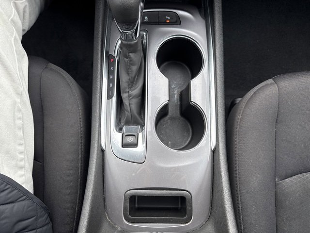 Used 2024 Chevrolet Malibu LT image 24