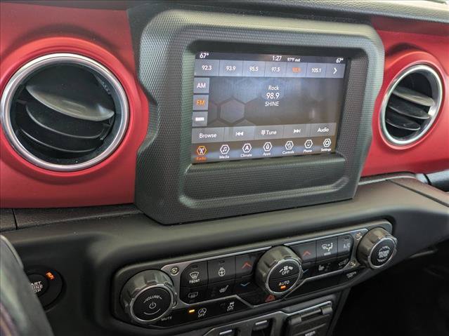 Used 2021 Jeep Wrangler Rubicon w/ Cold Weather Group AWD/4WD image 13