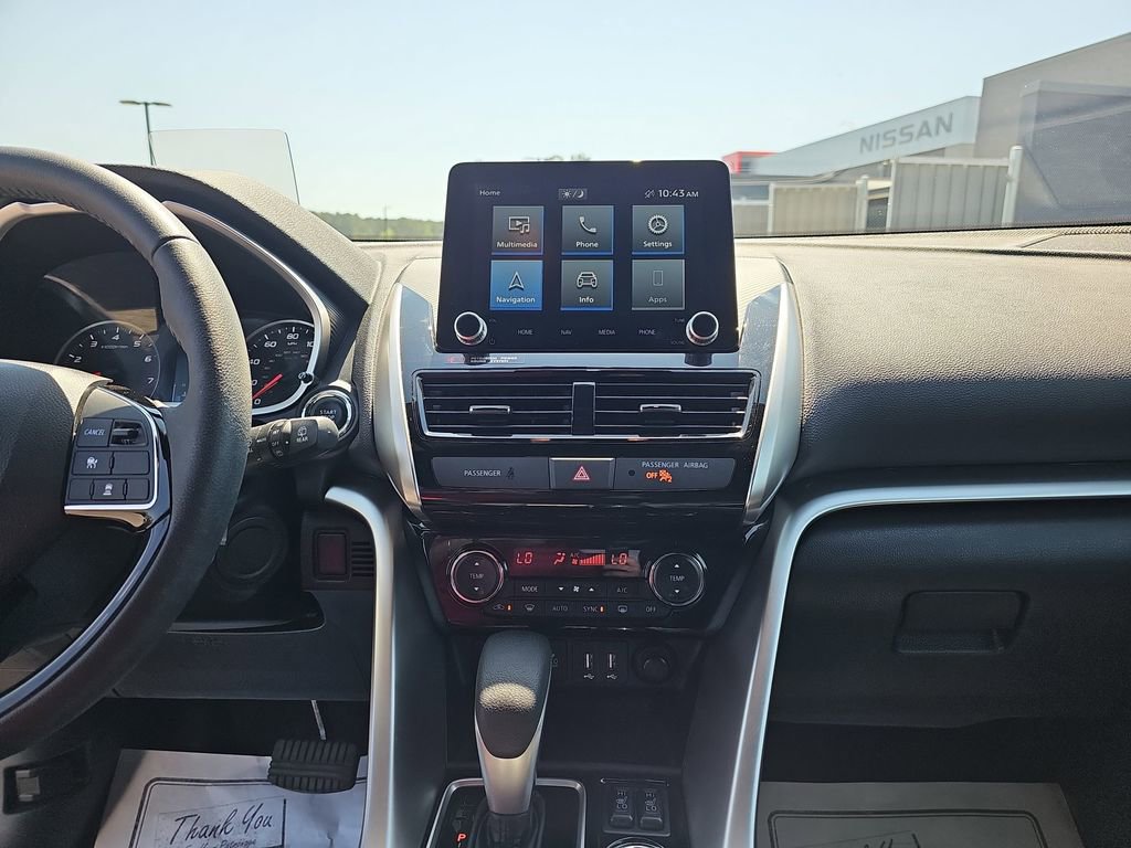 Used 2024 Mitsubishi Eclipse Cross SEL AWD/4WD image 24