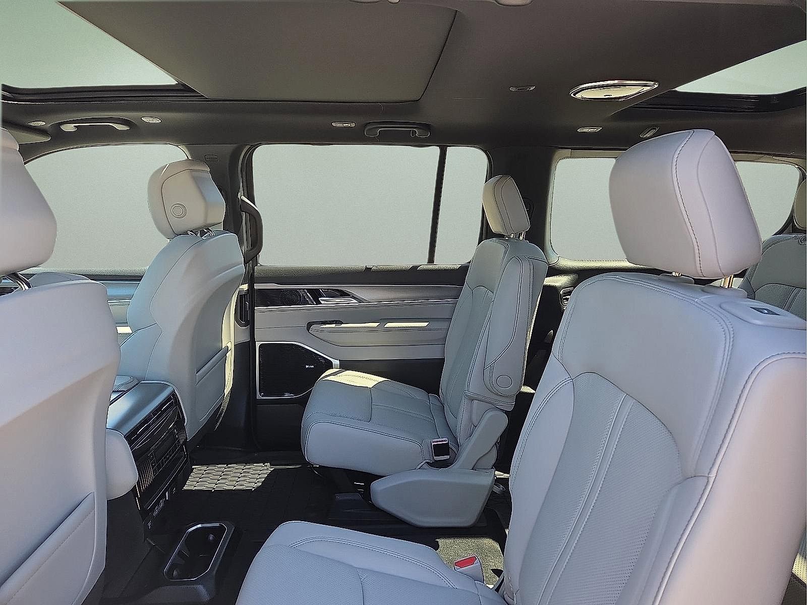 New 2026 Jeep Grand Wagoneer Limited AWD/4WD image 9