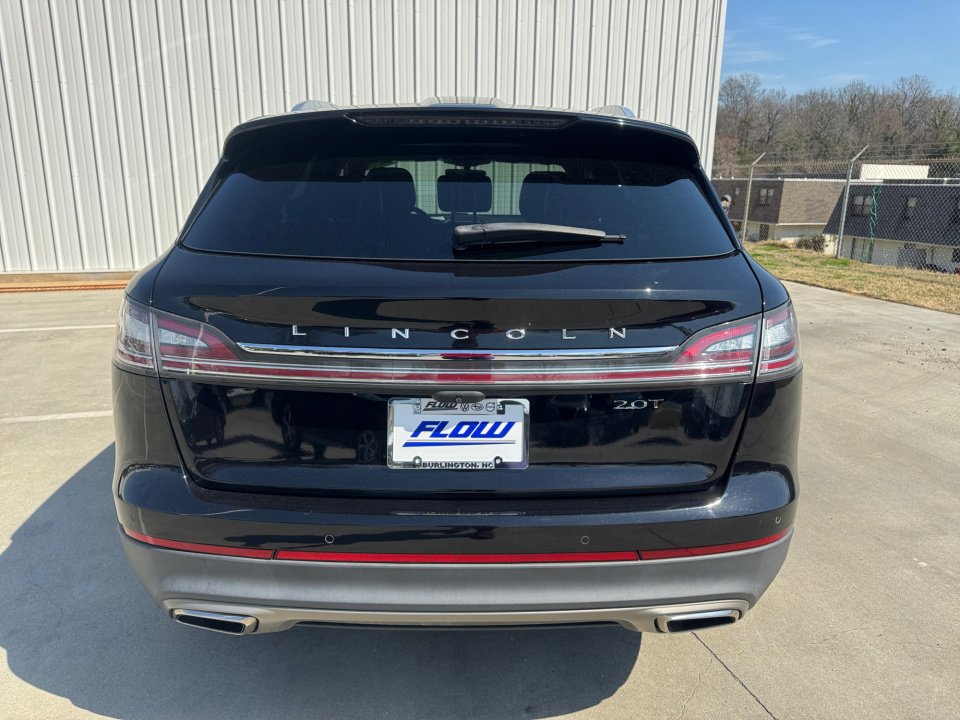 Used 2020 Lincoln Nautilus FWD image 18