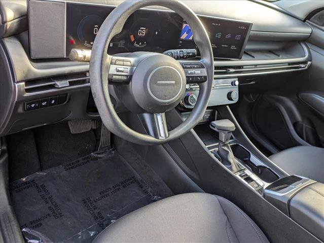 Certified 2025 Hyundai Tucson SEL image 10