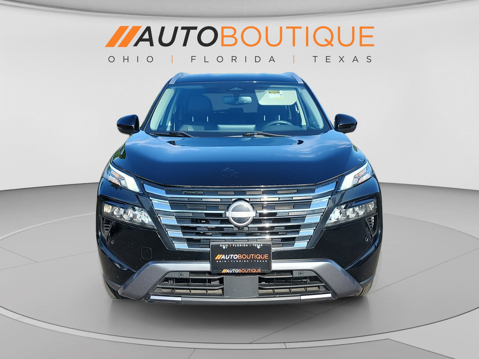 Used 2024 Nissan Rogue SL AWD/4WD image 8